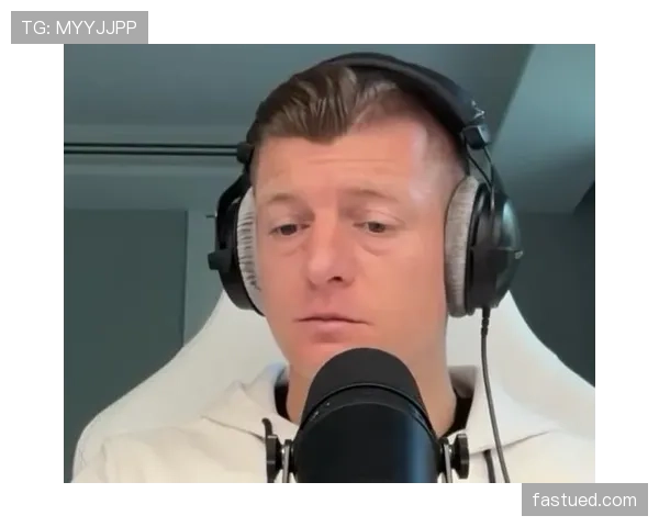 克罗斯连续关键战主导出球，战术角色悄然转型